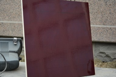 與竹膠板相比，清水模板有什么優勢？